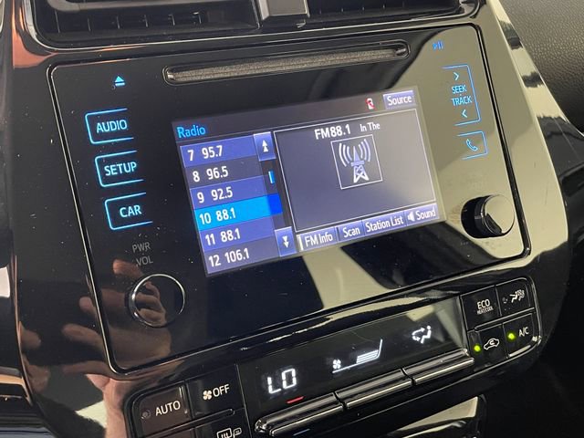 Used 2019 Toyota Prius LE AWD/4WD image 8