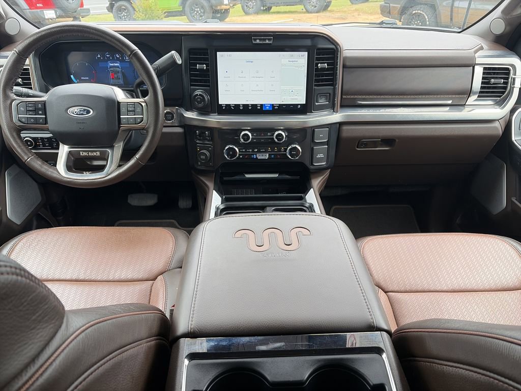 Used 2025 Ford F250 King Ranch w/ FX4 Off-Road Package image 14