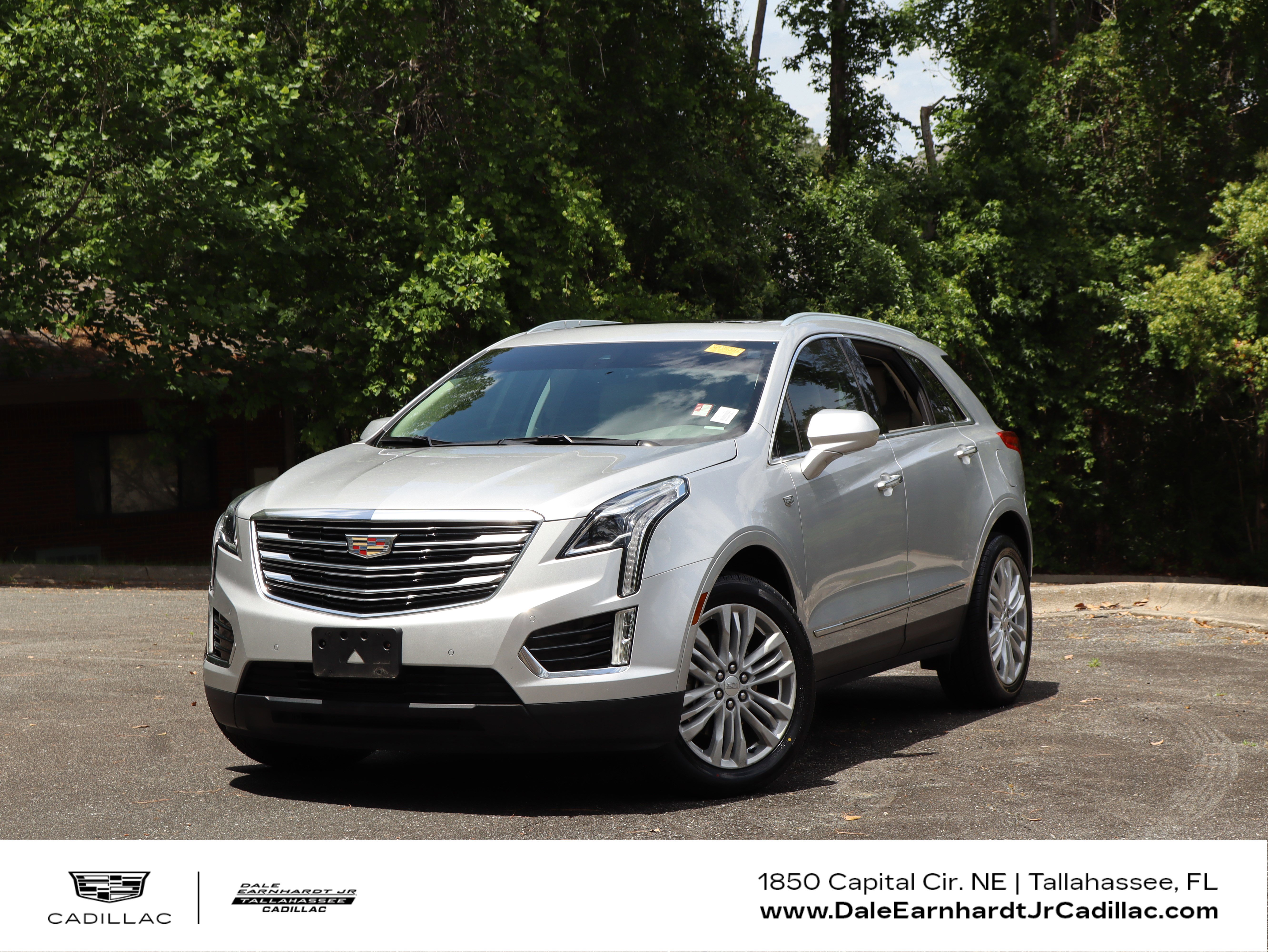 Used 2019 Cadillac XT5 Premium Luxury FWD image 1