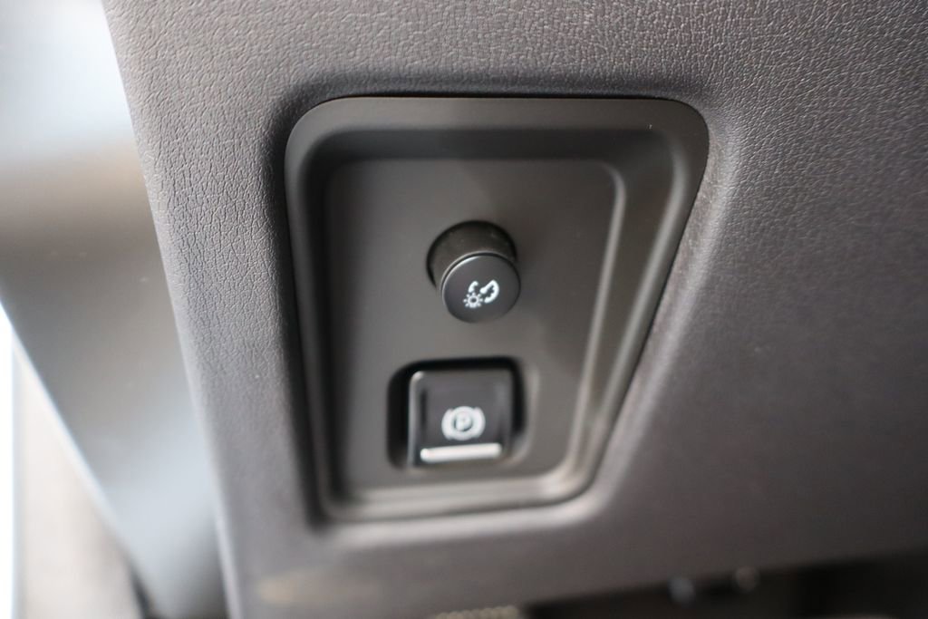 Used 2024 Chevrolet Corvette Stingray Coupe w/ 1LT image 16