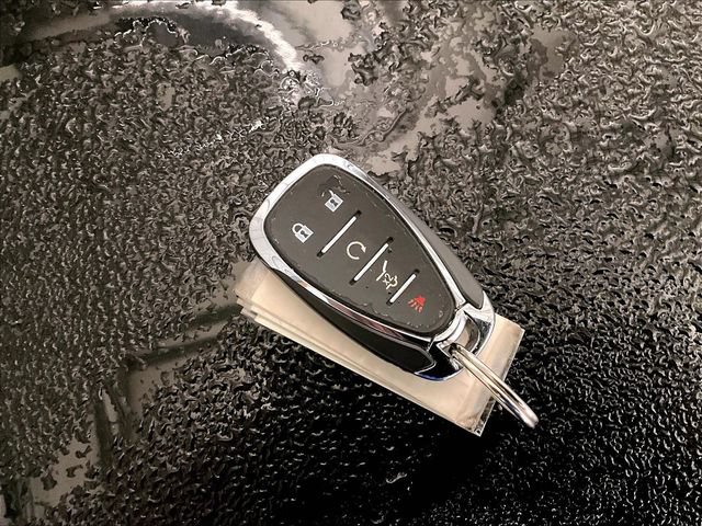 Used 2021 Chevrolet Traverse RS AWD/4WD image 9