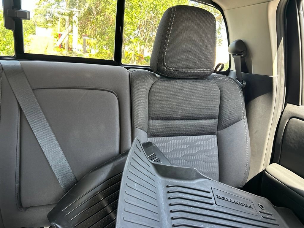 Certified 2024 Nissan Frontier SV w/ SV Convenience Package RWD image 16
