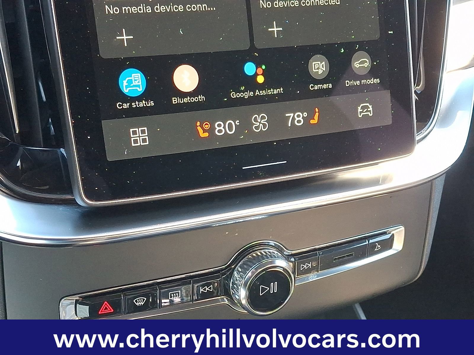 Certified 2025 Volvo XC90 B5 Plus image 17