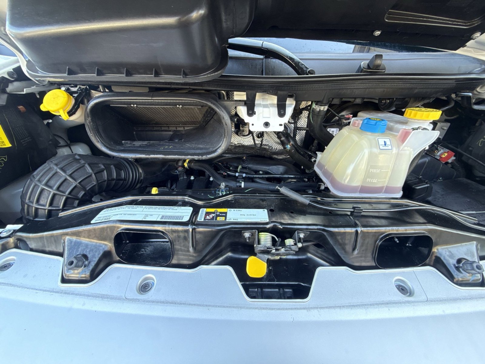 Used 2022 RAM ProMaster 2500 w/ Premium Convenience Group image 26