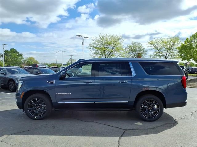 New 2026 GMC Yukon XL Denali w/ Advanced Technology Package AWD/4WD image 10