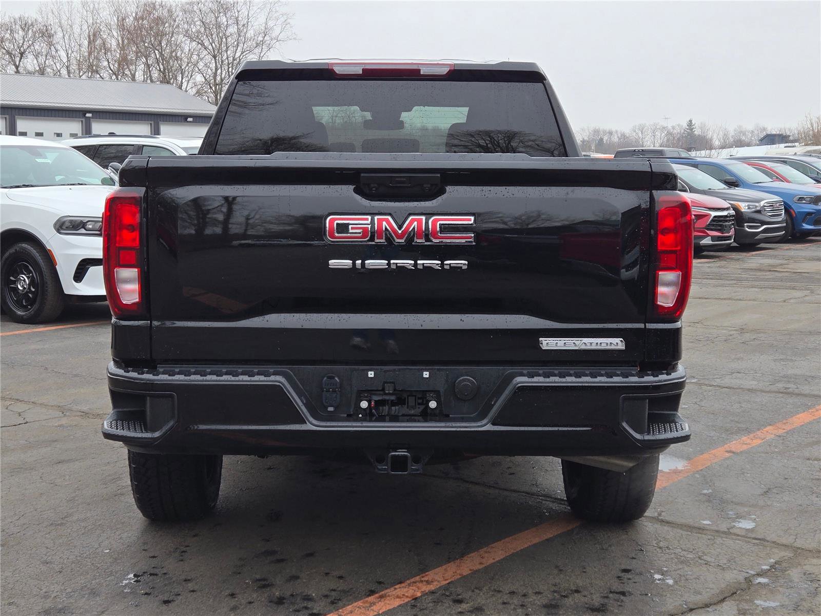 Used 2024 GMC Sierra 1500 Elevation AWD/4WD image 11