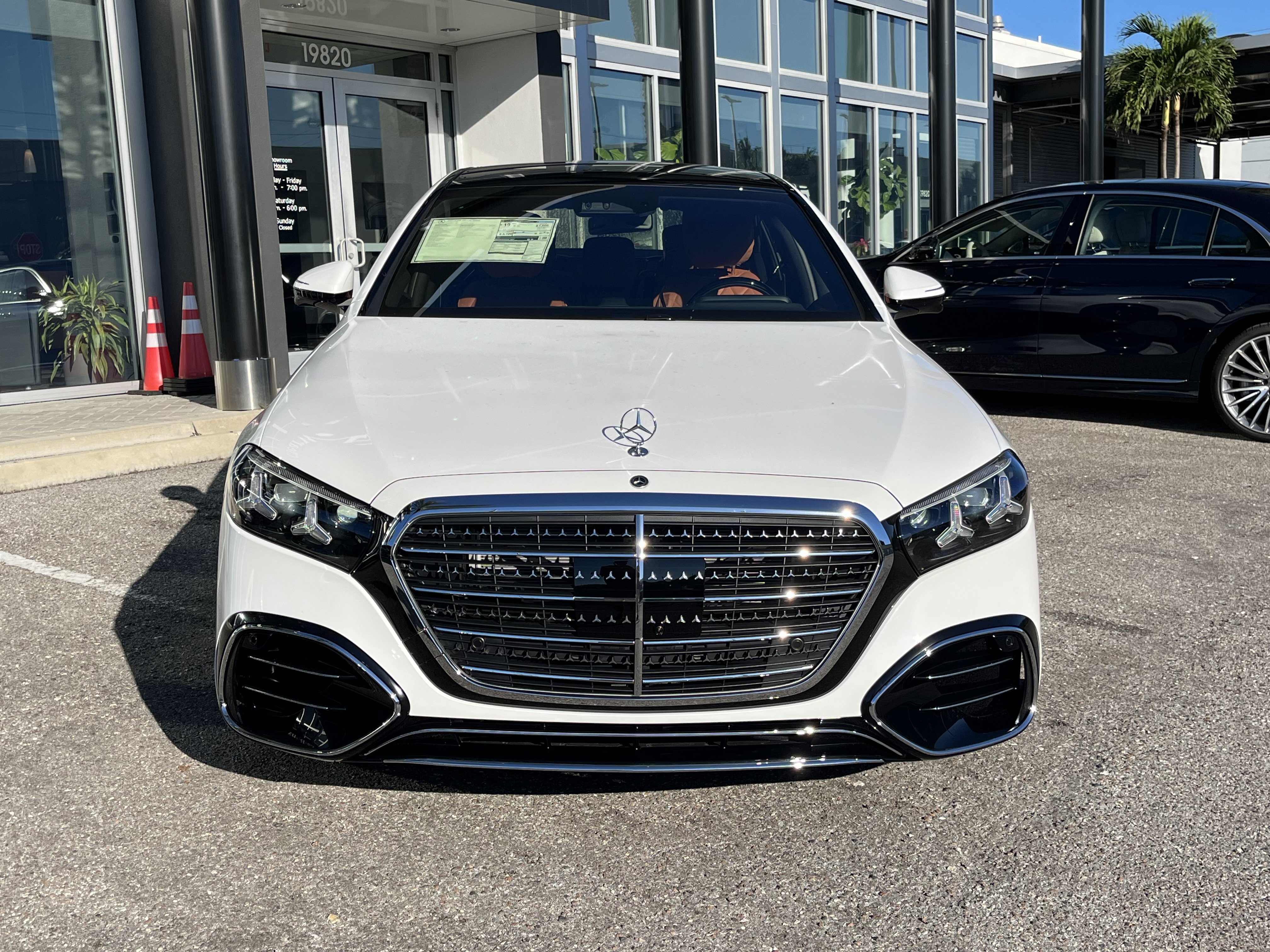 New 2027 Mercedes-Benz S 580 4MATIC Sedan image 9