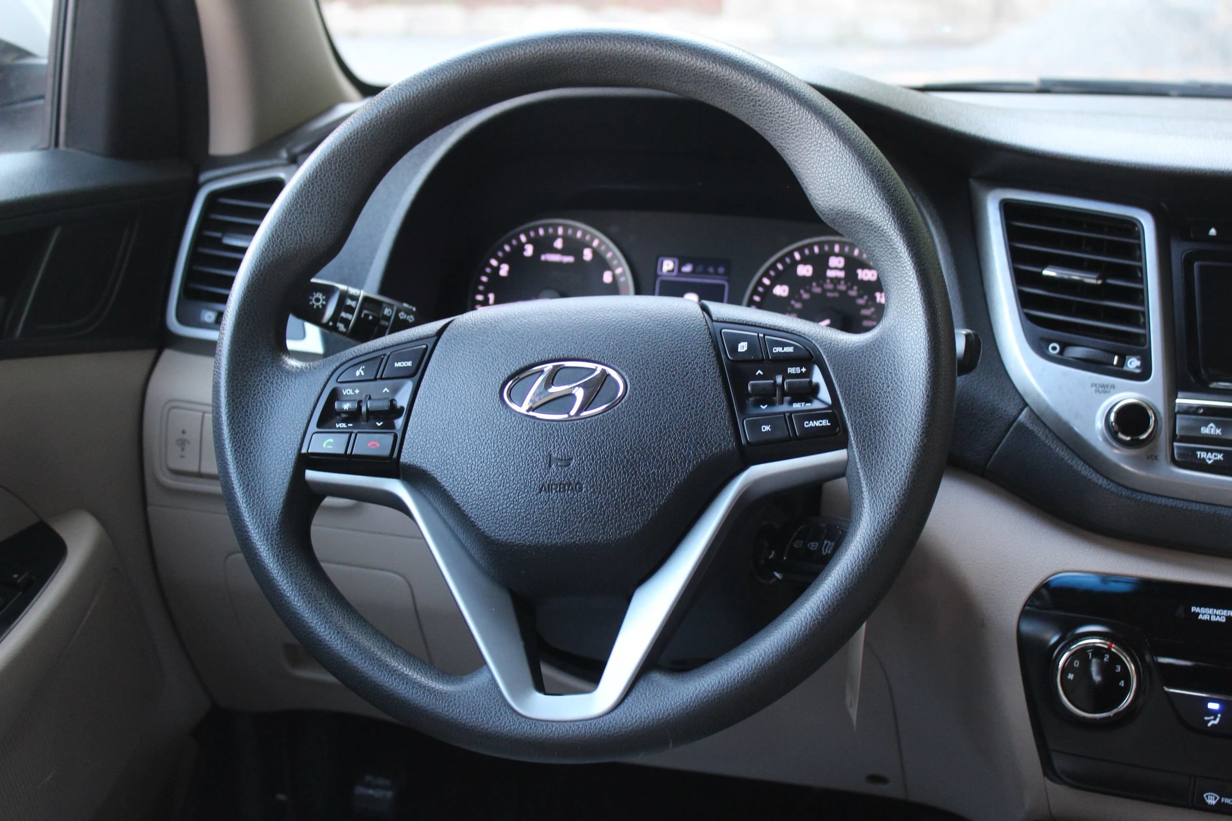 Used 2017 Hyundai Tucson SE w/ SE Popular Package 02 AWD/4WD image 20