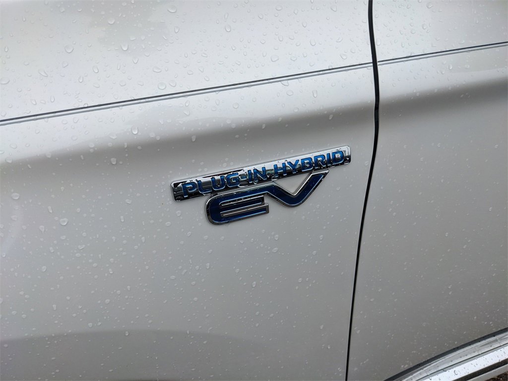 Used 2018 Mitsubishi Outlander GT image 5