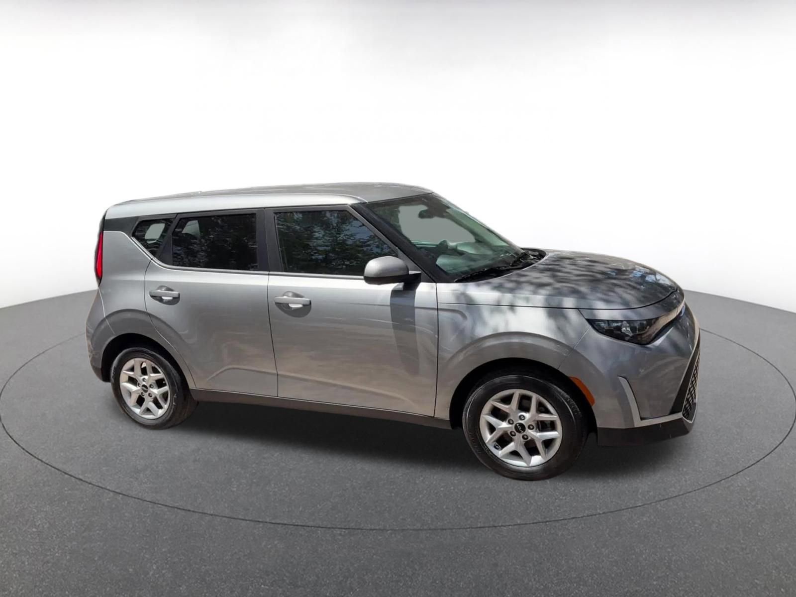 Used 2025 Kia Soul LX w/ LX Technology Package FWD video 2