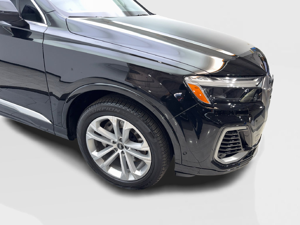 Used 2025 Audi Q7 3.0T Premium Plus AWD/4WD image 21