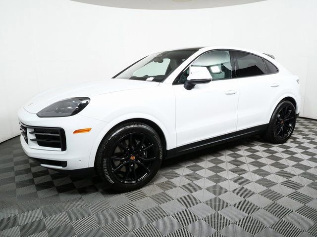New 2026 Porsche Cayenne Coupe image 2