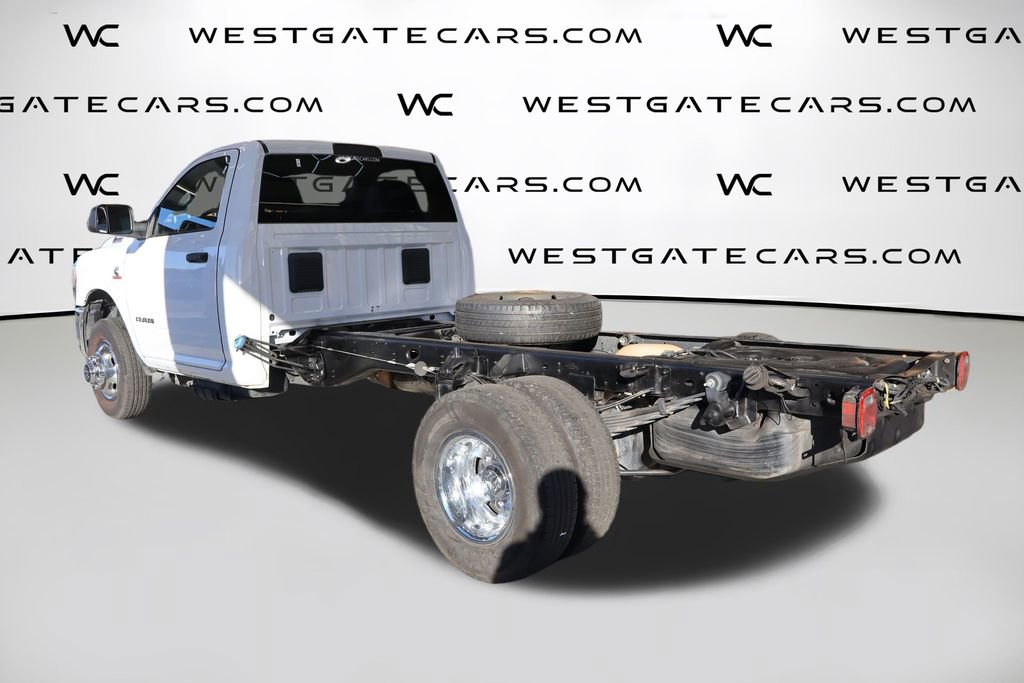 Used 2022 RAM 3500 Tradesman w/ Chrome Appearance Group image 5
