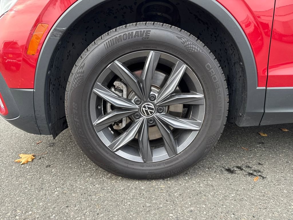 Used 2022 Volkswagen Tiguan SE image 24