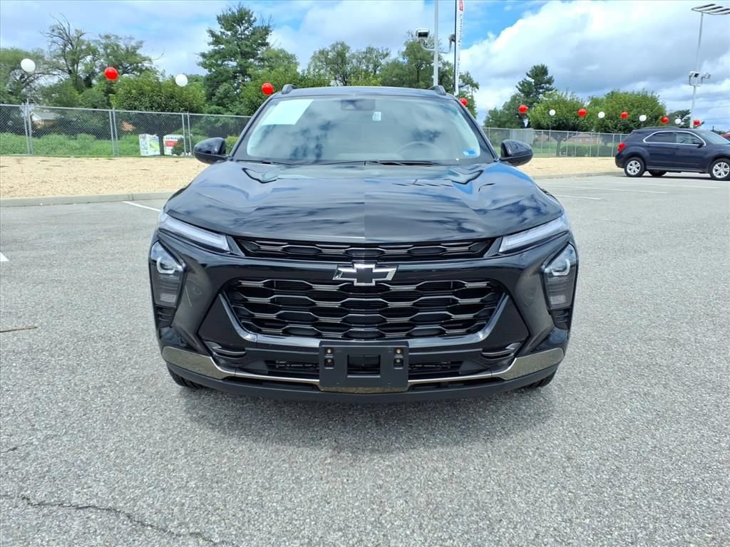 Used 2025 Chevrolet Trax ACTIV w/ Driver Confidence Package FWD image 10