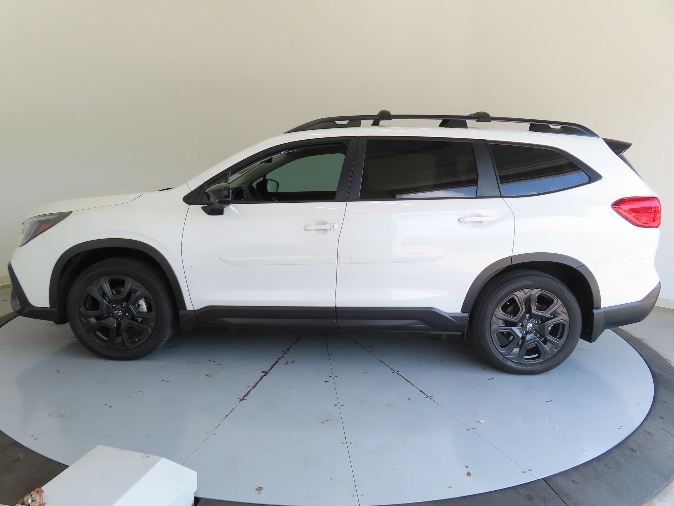 Certified 2025 Subaru Ascent Bronze Edition AWD/4WD image 7