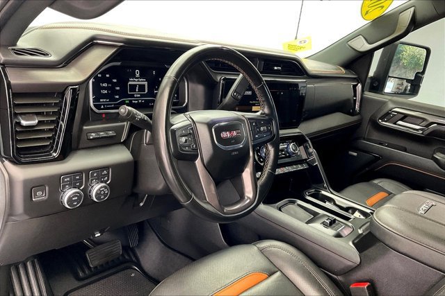 Used 2024 GMC Sierra 2500 AT4 w/ AT4 Premium Plus Package AWD/4WD image 14