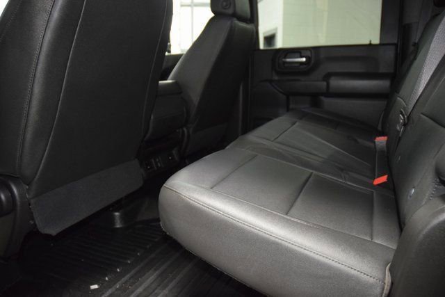 Used 2024 GMC Sierra 3500 Pro w/ Convenience Package image 34