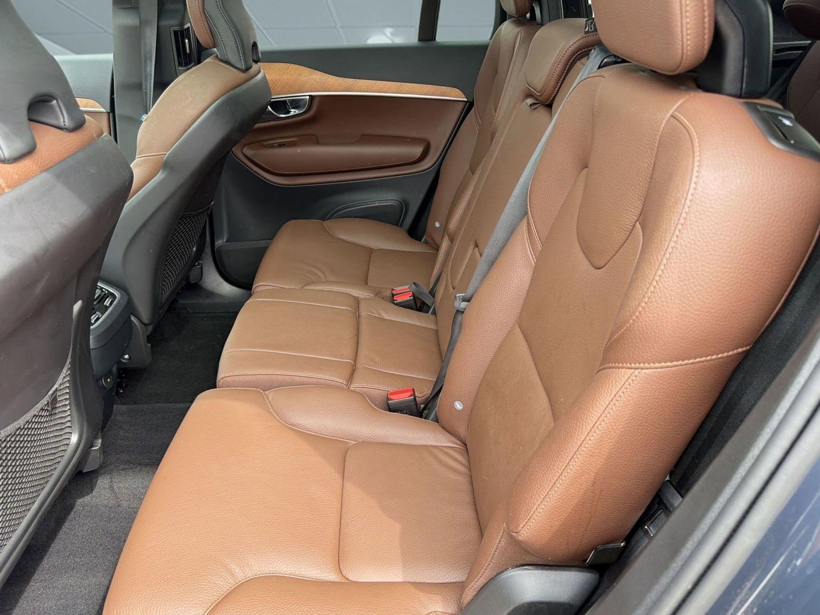 Used 2024 Volvo XC90 B6 Plus w/ Protection Package Premier AWD/4WD image 15