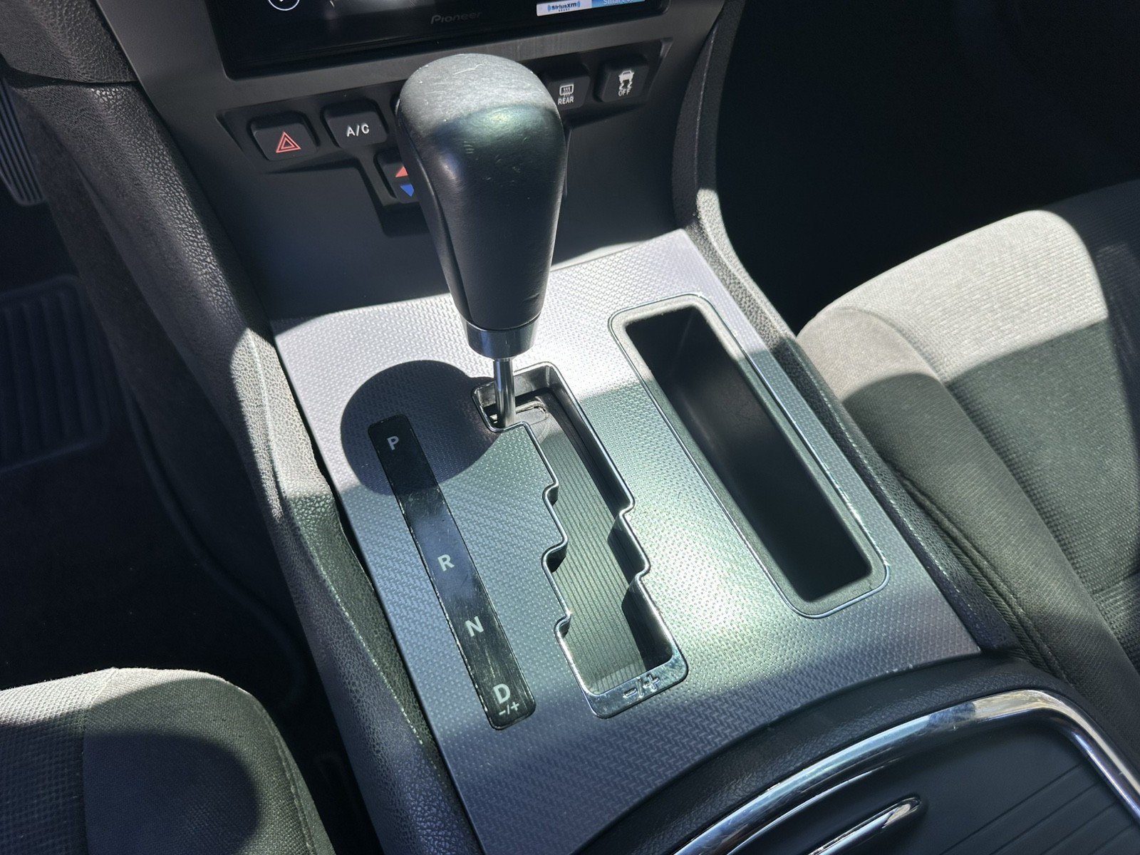 Used 2014 Dodge Charger R/T RWD image 23
