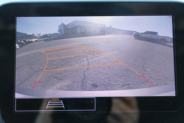 Used 2022 Chevrolet Malibu LT image 27