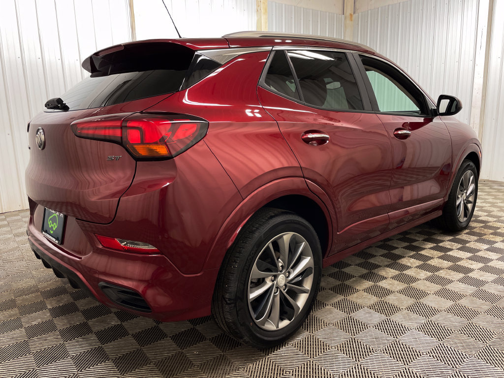 Used 2023 Buick Encore GX Select w/ Sport Touring Package FWD image 15