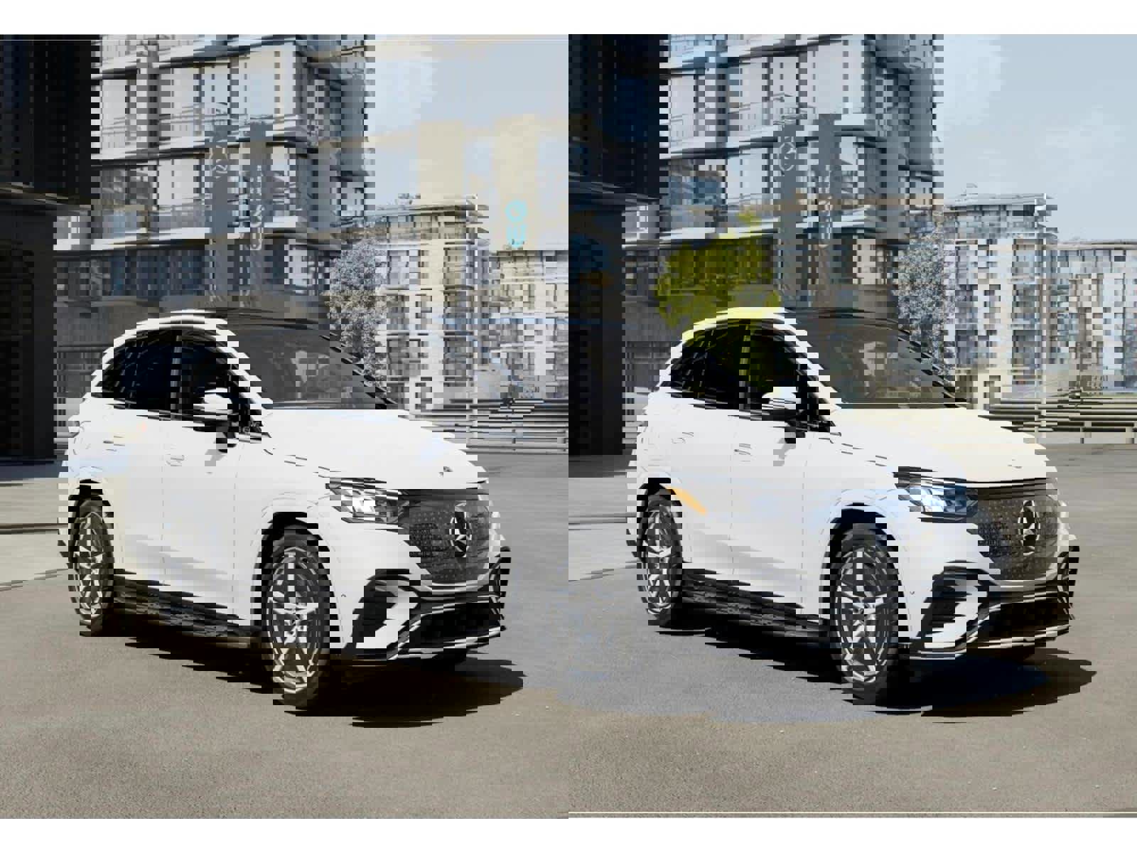 New 2026 Mercedes-Benz EQE 320 4MATIC SUV image 10