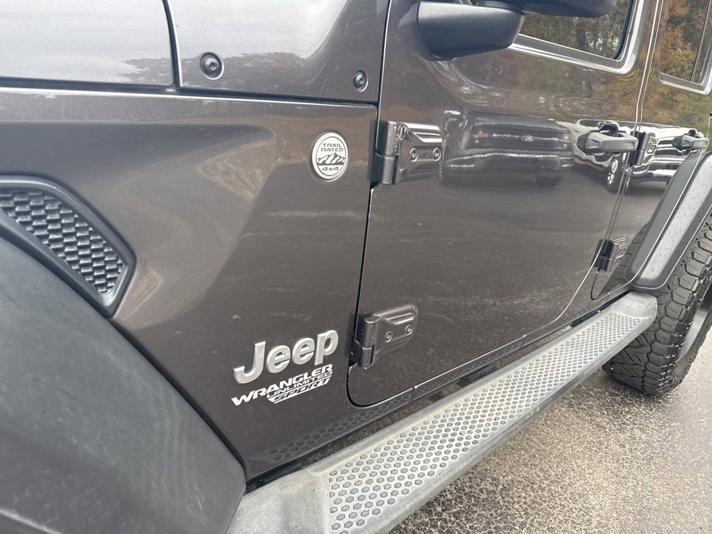 Used 2019 Jeep Wrangler Unlimited Sport image 10