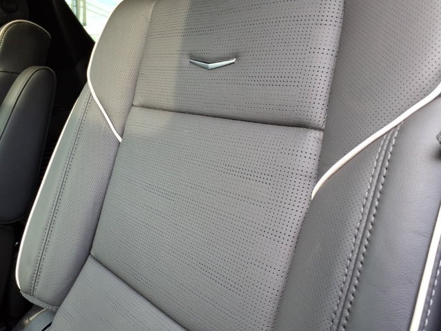 Certified 2025 Cadillac Escalade Premium Luxury w/ LPO, Floor Liner Package AWD/4WD image 11