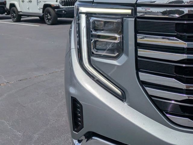 Used 2024 GMC Sierra 1500 SLT w/ SLT Premium Plus Package AWD/4WD image 11