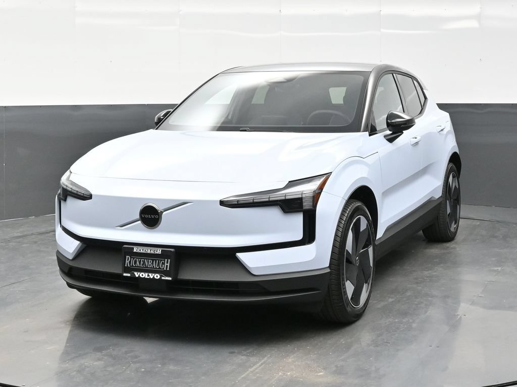 New 2026 Volvo EX30 Plus w/ Climate Package RWD image 2