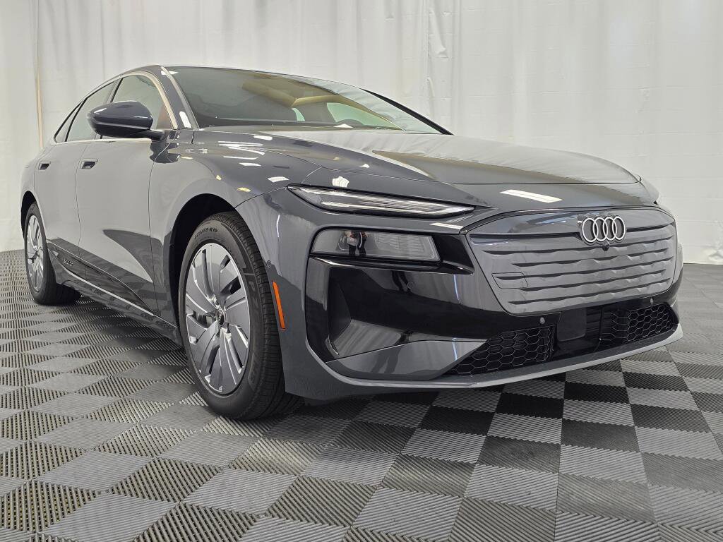 New 2025 Audi A6 e-tron Premium image 7
