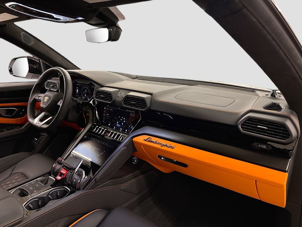 Used 2024 Lamborghini Urus S image 14