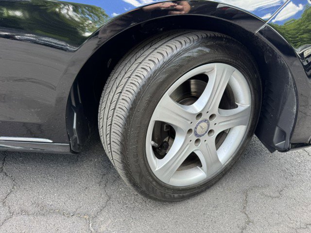 Used 2014 Mercedes-Benz E 350 4MATIC Sedan w/ Premium 1 Package image 39