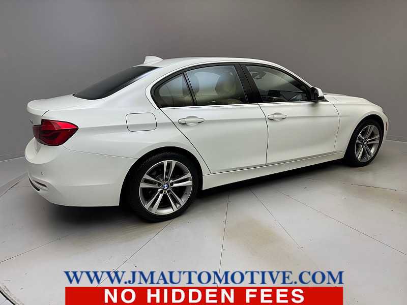 Used 2017 BMW 330i xDrive Sedan image 5