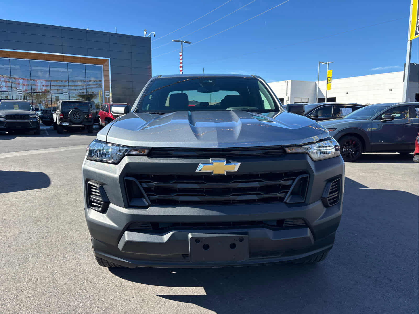 Used 2023 Chevrolet Colorado W/T image 2