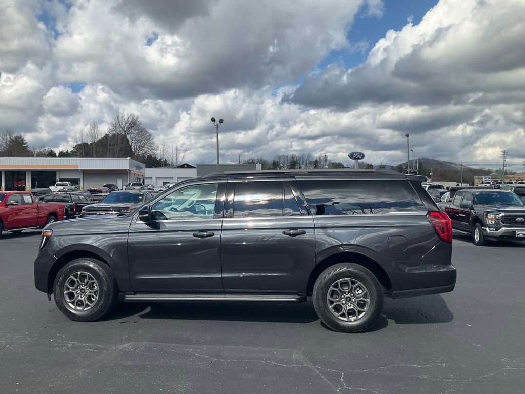 New 2026 Ford Expedition Max Active image 8