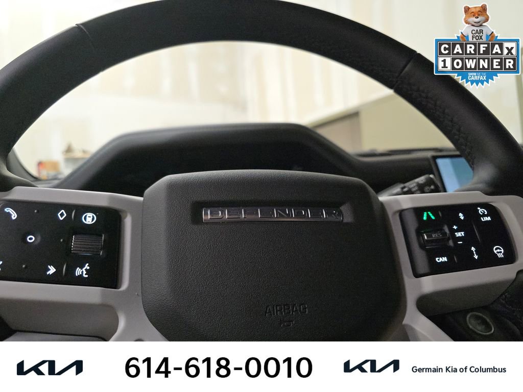 Used 2025 Land Rover Defender 110 X-Dynamic SE image 22