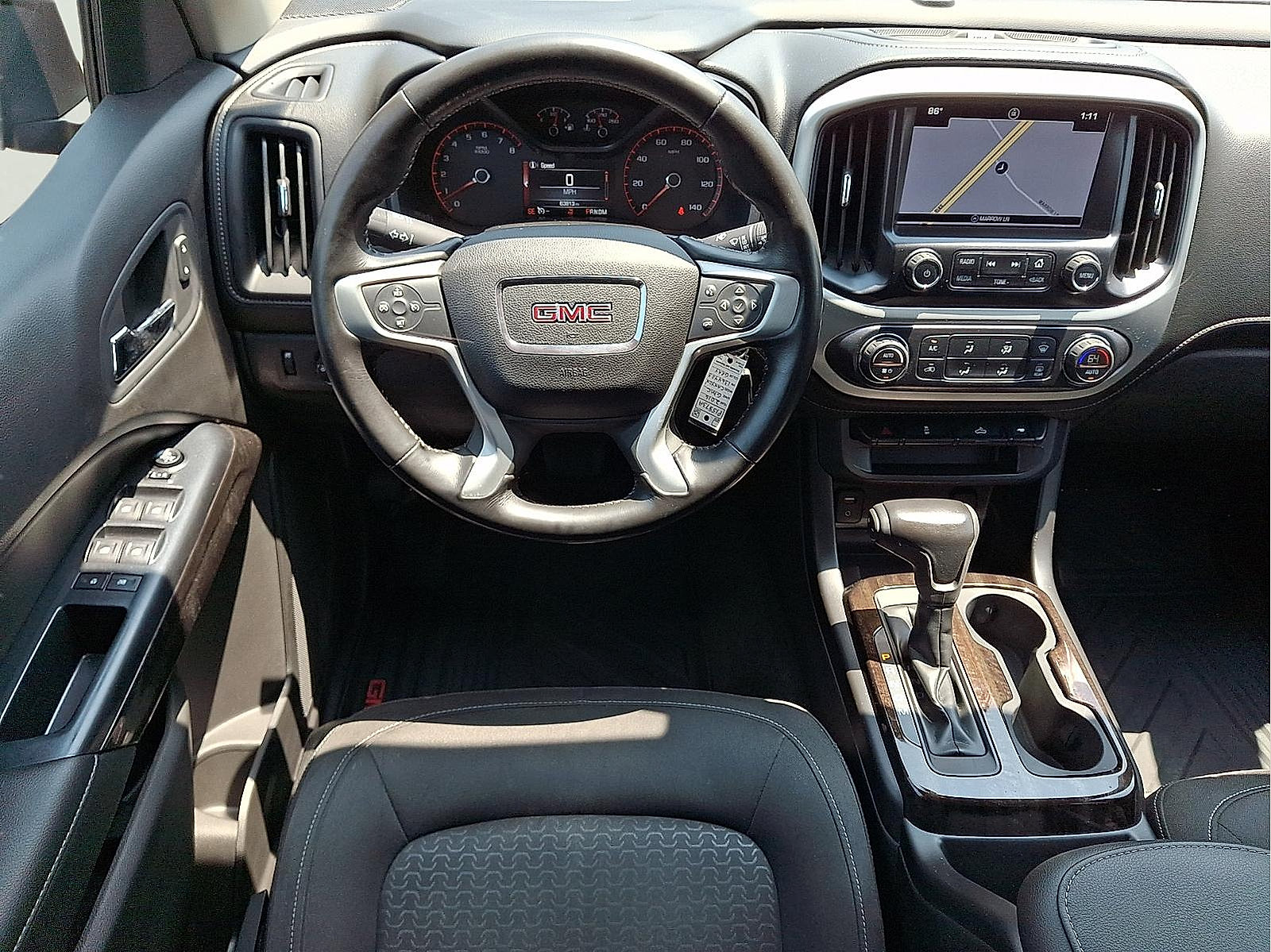 Used 2016 GMC Canyon SLE w/ SLE Convenience Package RWD image 9