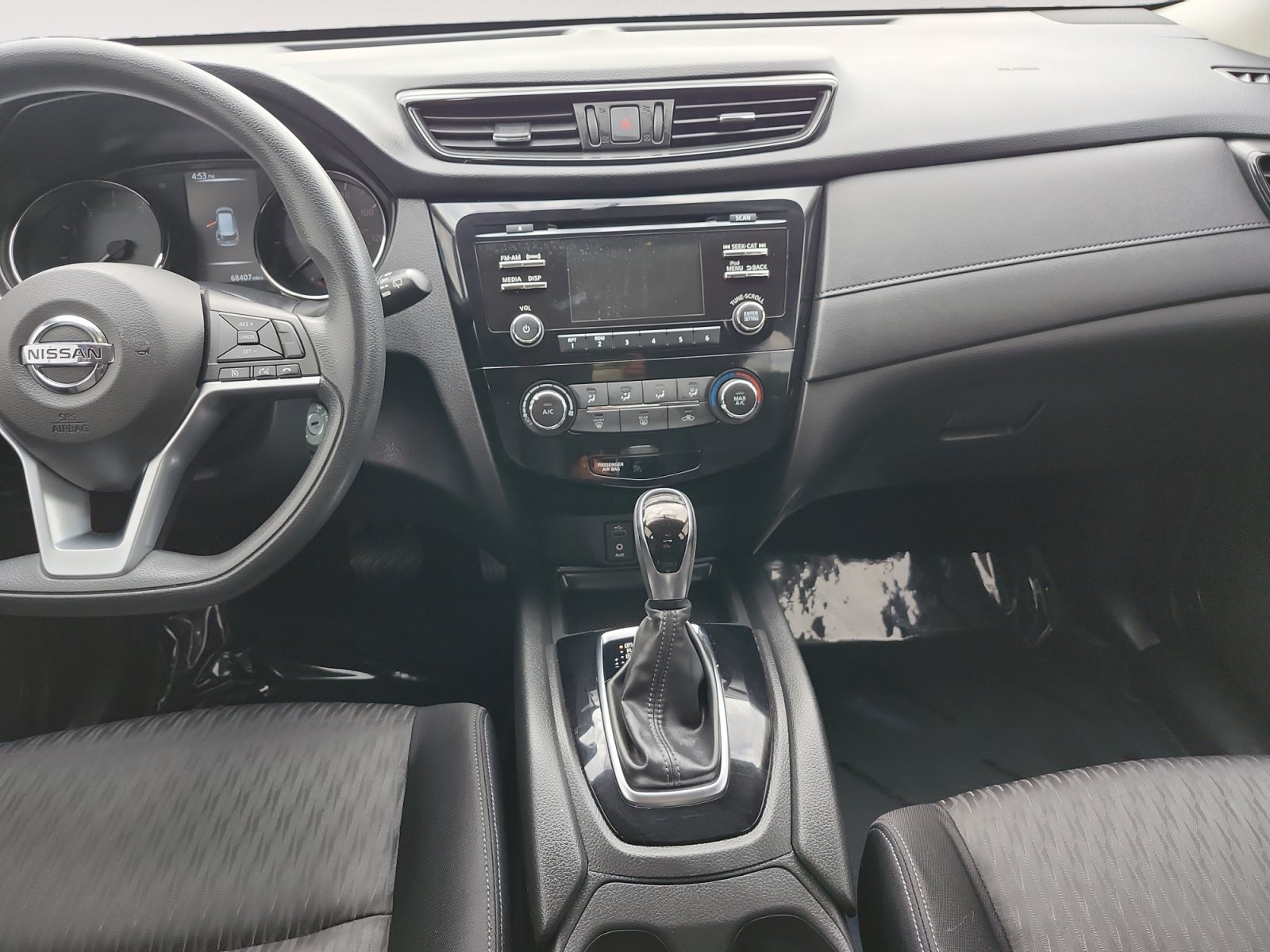 Used 2017 Nissan Rogue S AWD/4WD image 12
