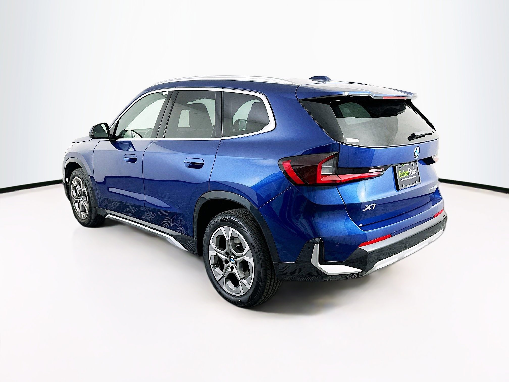 Used 2025 BMW X1 xDrive28i image 5