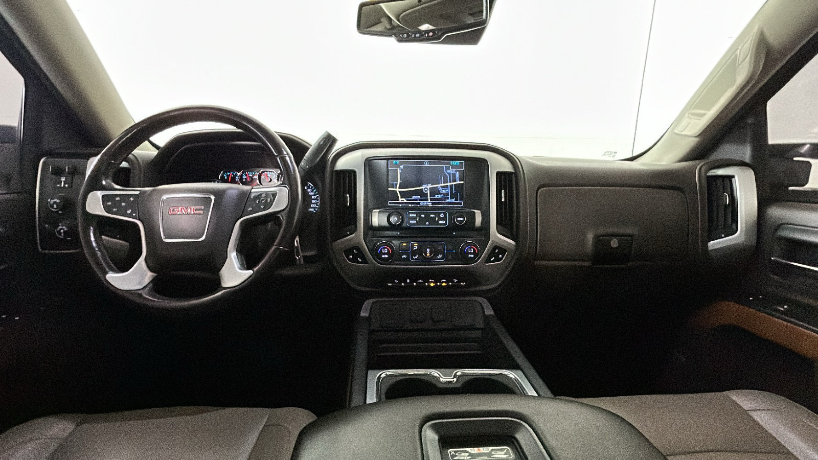 Used 2018 GMC Sierra 1500 SLT AWD/4WD image 32