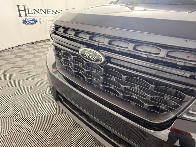 Used 2023 Ford Maverick XLT w/ Black Appearance Package image 31