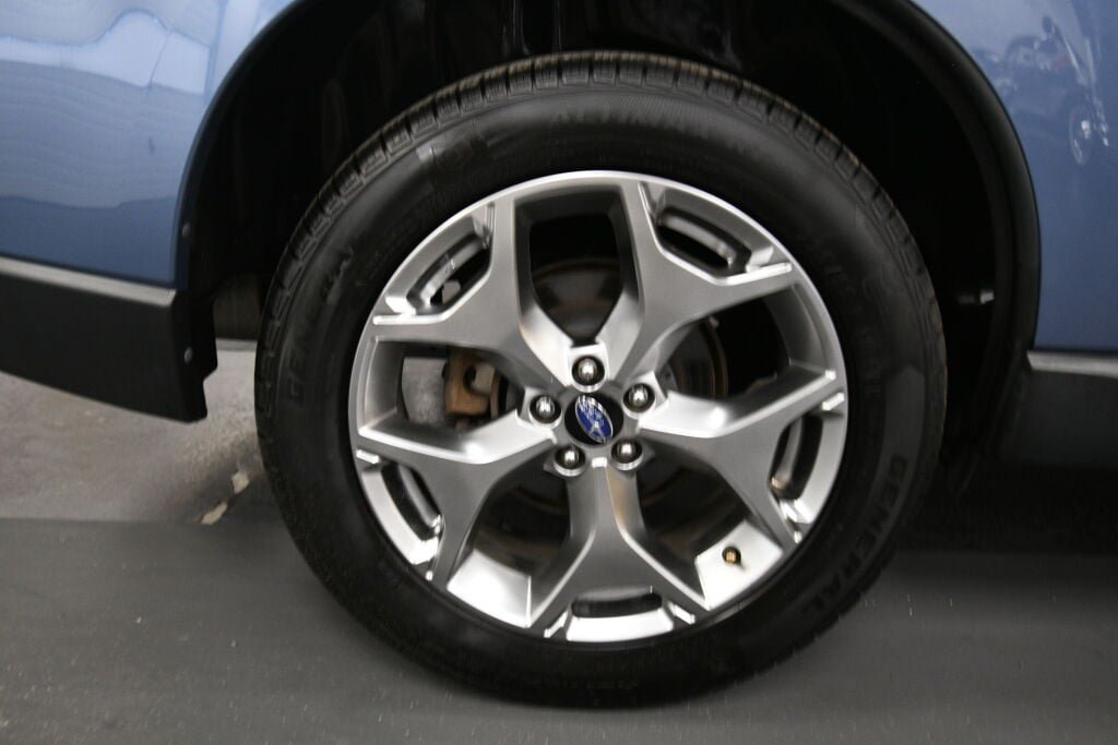 Used 2018 Subaru Forester 2.5i Touring w/ 50th Anniversary Edition AWD/4WD image 34