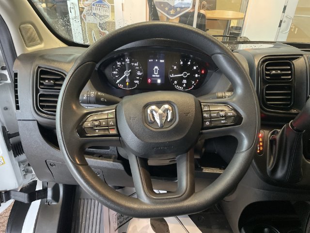 Used 2024 RAM ProMaster 2500 w/ Convenience Group FWD image 18