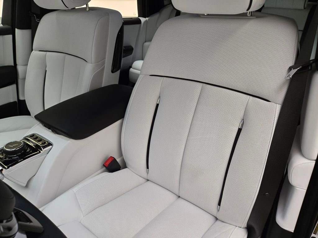 New 2026 Rolls-Royce Phantom Extended Wheelbase image 31