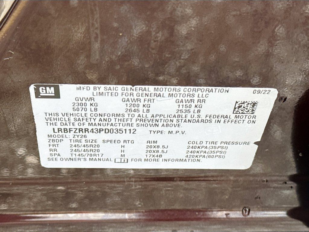 Used 2023 Buick Envision Avenir FWD image 33
