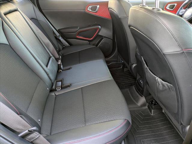 Used 2023 Kia Soul GT-Line w/ GT-Line Technology Package image 18