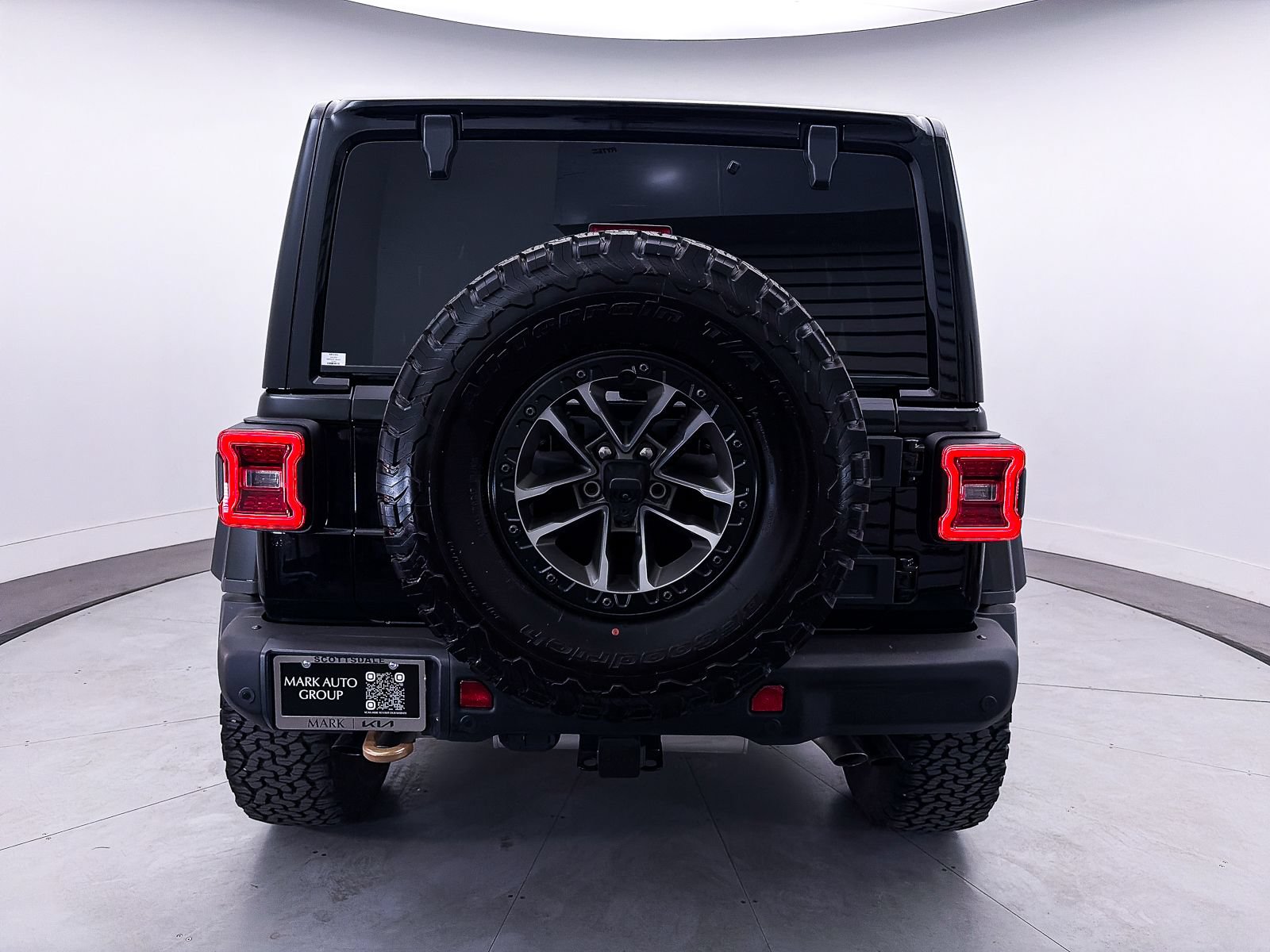 Used 2024 Jeep Wrangler Unlimited Rubicon 392 AWD/4WD image 28