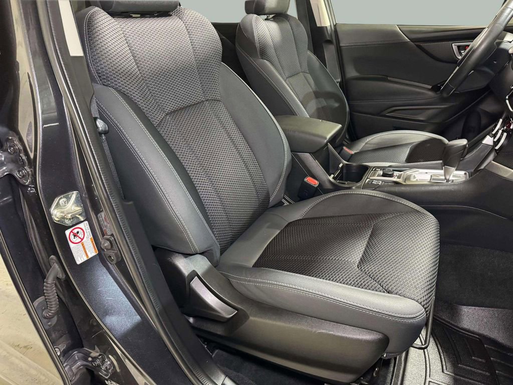 Used 2019 Subaru Forester Premium AWD/4WD image 27
